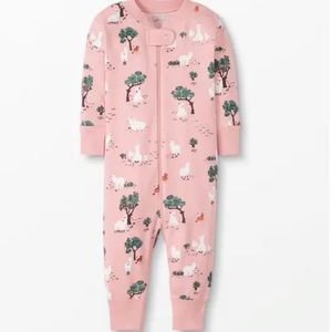 Hanna Andersson Snug Fit Llama Pajamas in Muted Pink